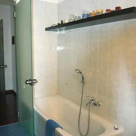 Centro Piccola 3* קומו
