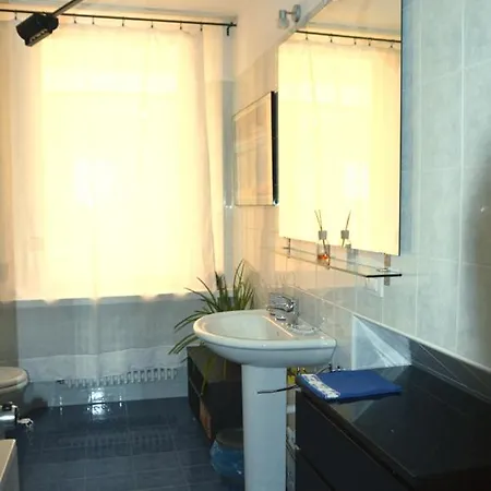 Centro Piccola Guest house Como